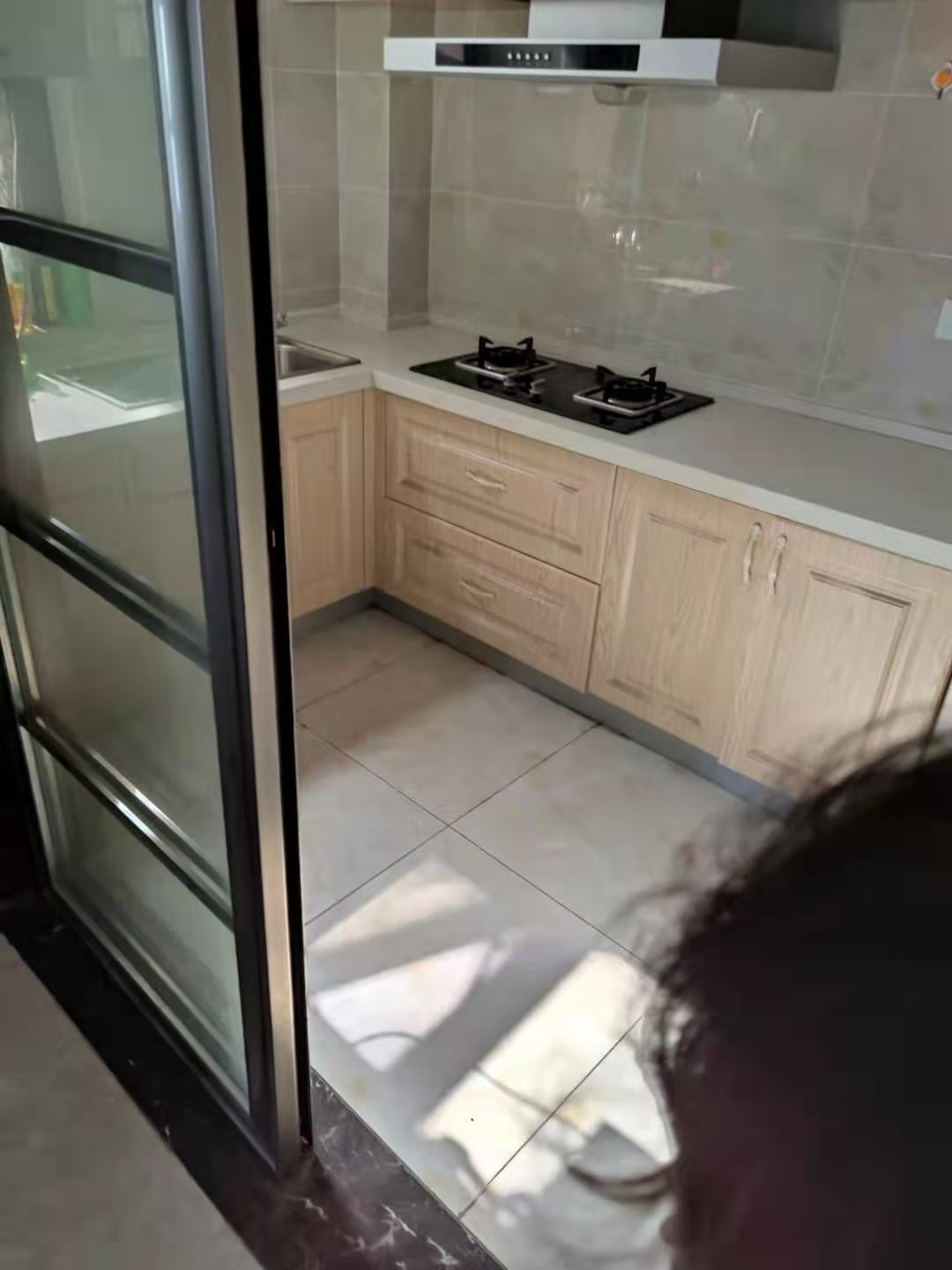 荆州市沙市区长港路未来馨居小区5、6、7栋2单元2202号房地产拍卖公告(图5)