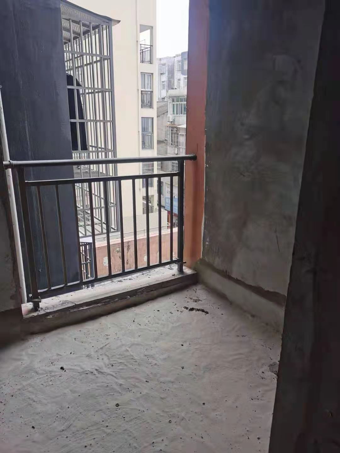 江陵县“郝穴大市场改造”项目抵税商品房一批拍卖公告(图10)